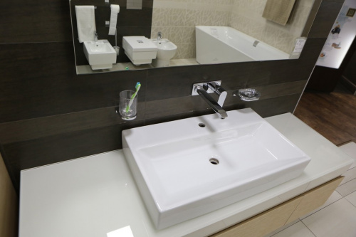 Раковина Villeroy&Boch Memento 5133 80*47 см