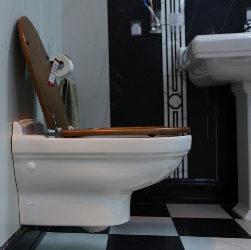 Унитаз Villeroy&Boch Hommage подвесной 6661 B0R1, белый